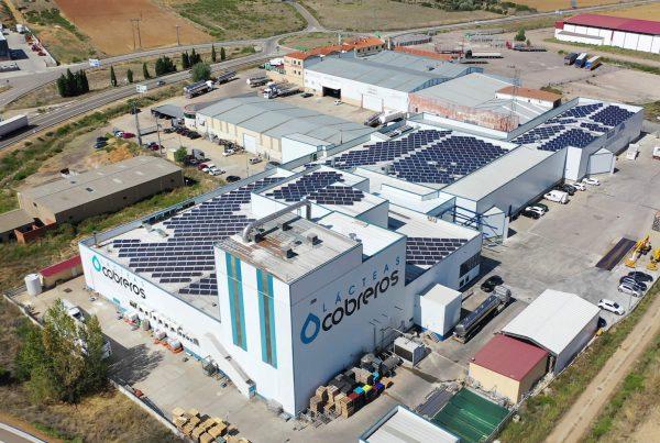 Instalación de autoconsumo fotovoltaico en Lácteas Cobreros, Zamora - Eidf Solar